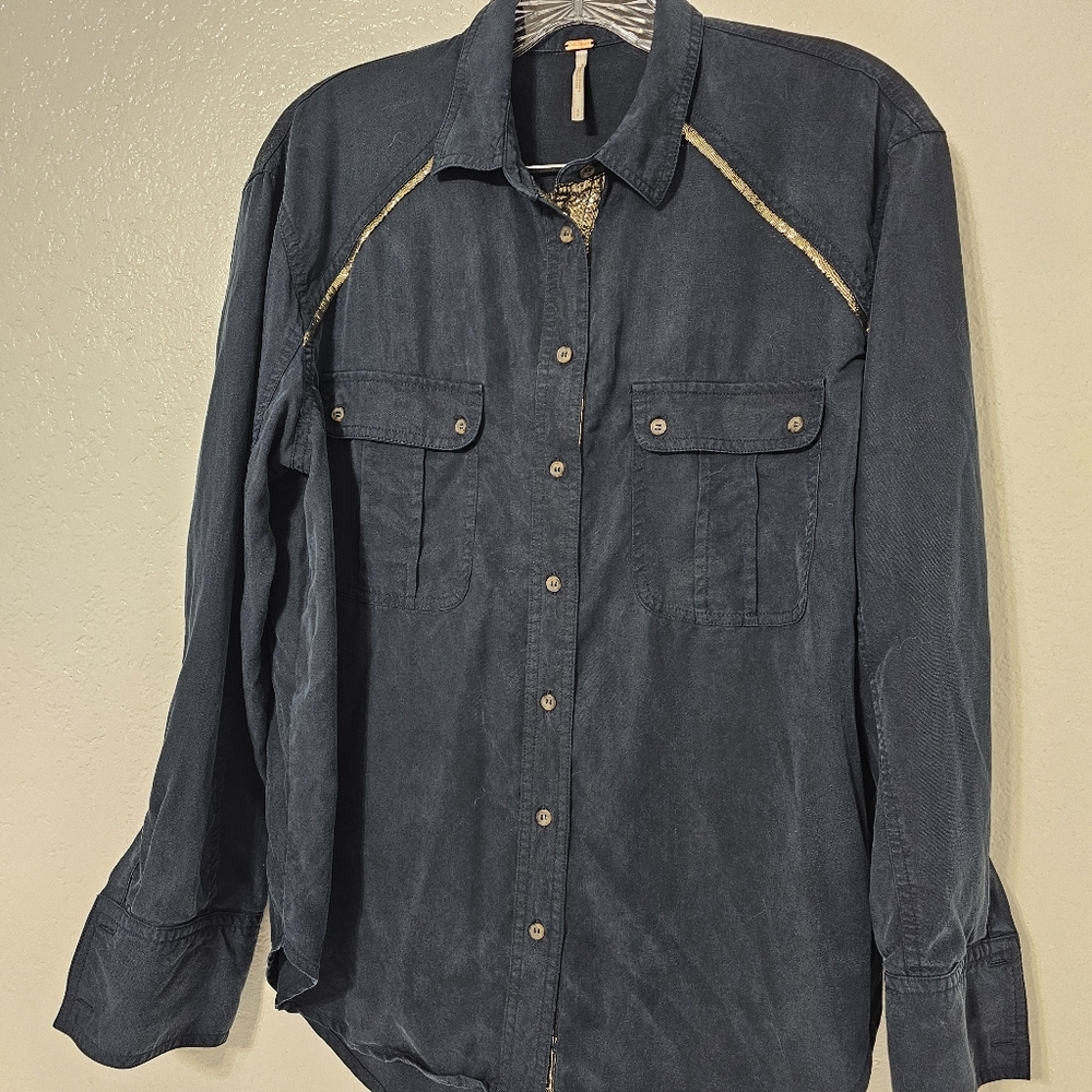 Free People Tencel Embellished Button Down Shirt – Size S/P - Picture 7 of 8